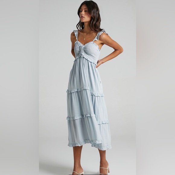 🌻 GOOD FOR THE SOUL DRESS IN BLUE 🌻 - Picture 2 of 7